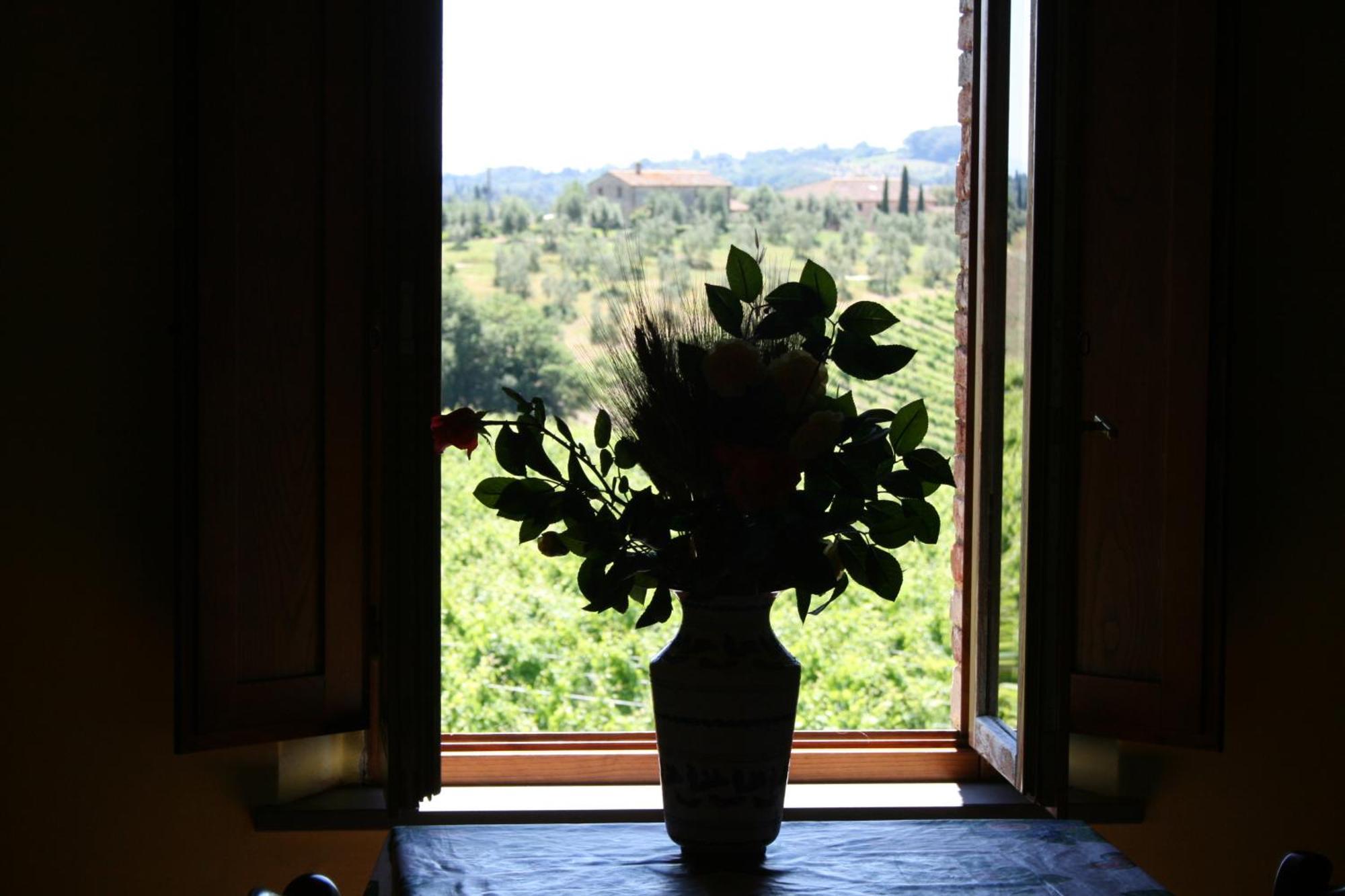 Tenuta Di Monaciano Ponte A Bozzone Rom bilde